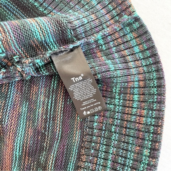 Aritzia TNA Cropped Cotton Multicolour Sweater Vest - Picture 7 of 9
